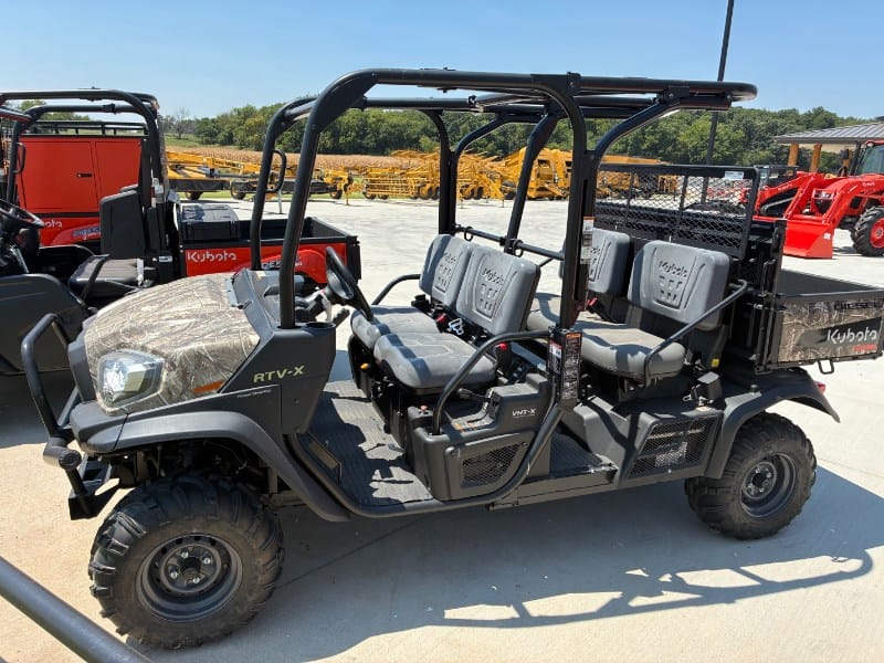Kubota RTVX4-SCLA-1 Equipment Image0