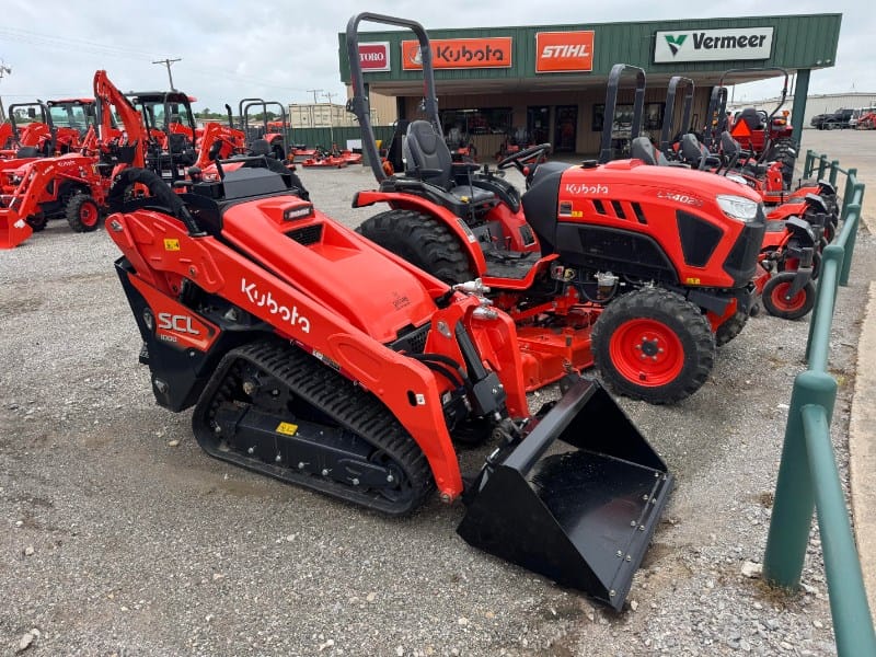 Kubota SCL1000 Equipment Image0