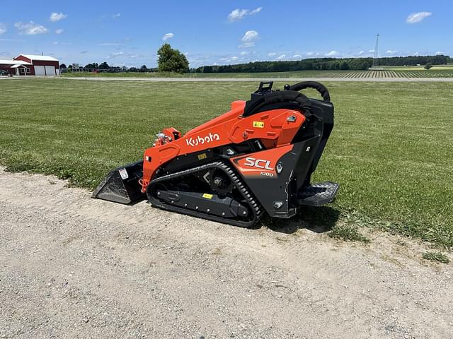 Image of Kubota SCL1000 equipment image 2