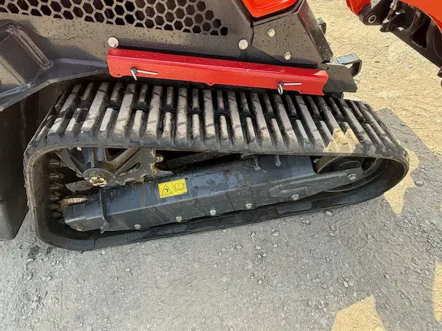 Image of Kubota SCL1000 equipment image 3