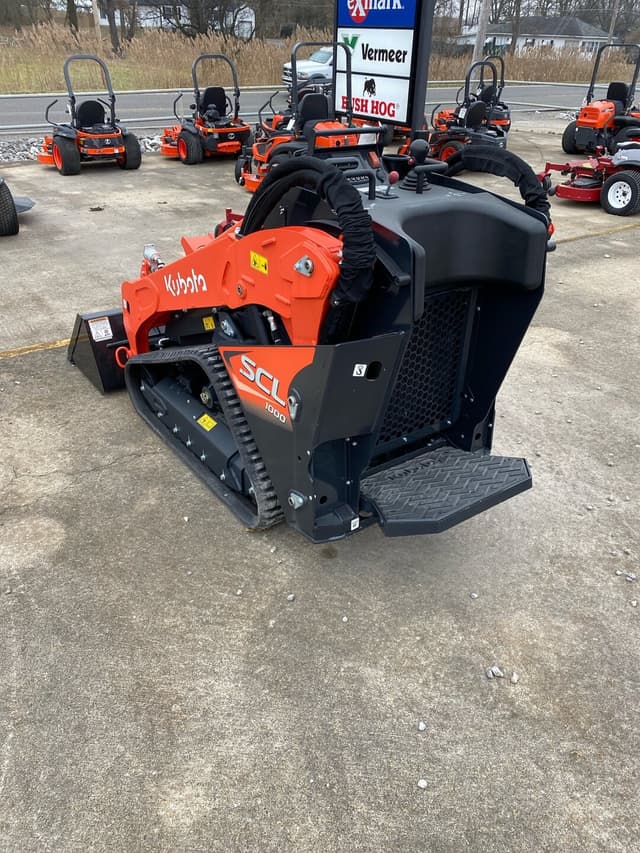Image of Kubota SCL1000 equipment image 4