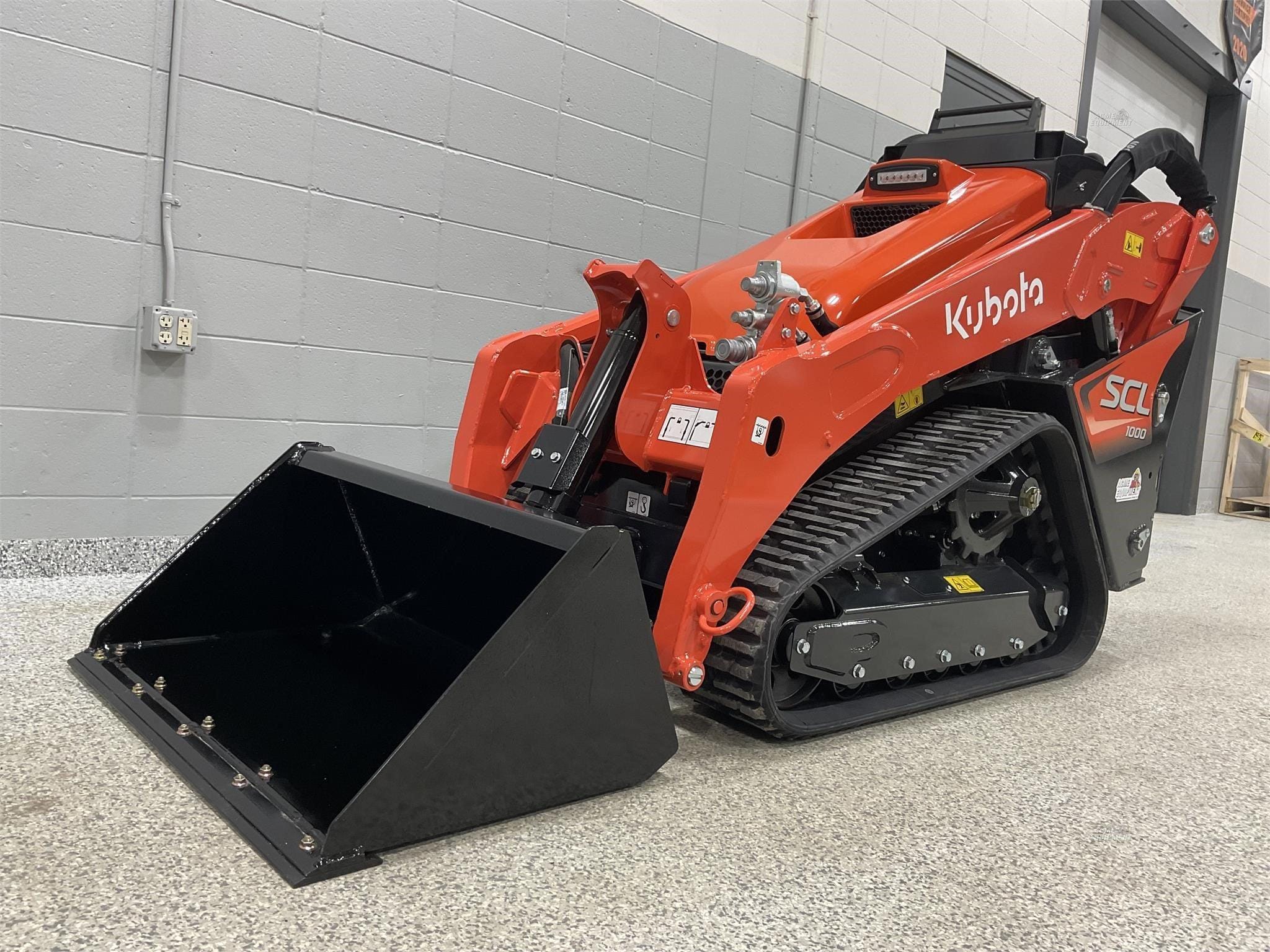 Kubota SCL1000 Equipment Image0