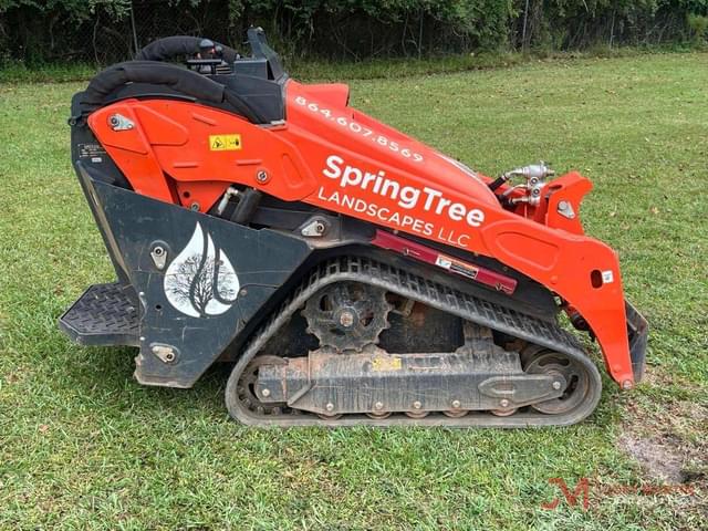 Image of Kubota SCL1000 equipment image 1