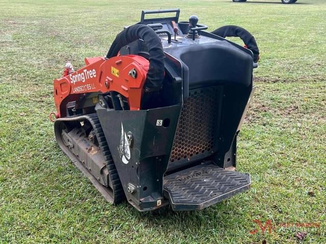 Image of Kubota SCL1000 equipment image 3