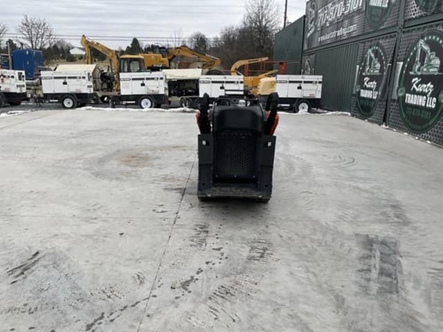 Image of Kubota SCL1000 equipment image 2