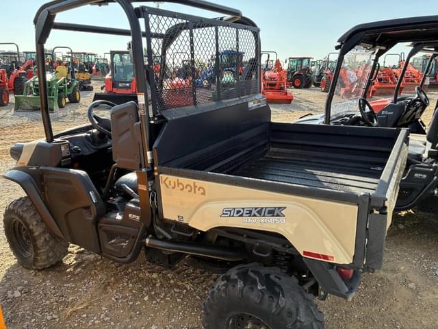 Image of Kubota RTV-XG850 equipment image 3