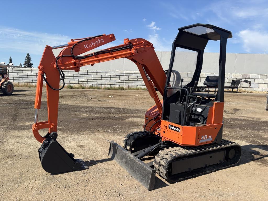 Image of Kubota SR25 Primary image