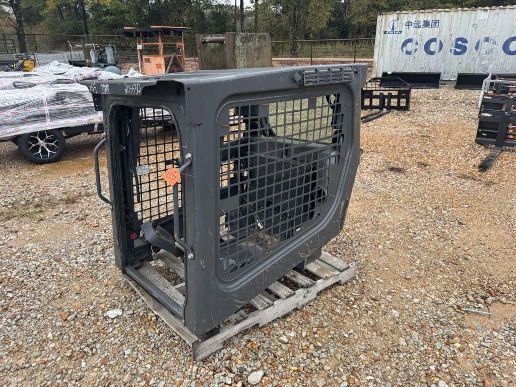 Image of Kubota SSV65 Primary image