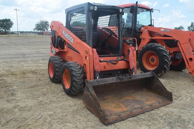 Image of Kubota SSV65 equipment image 3