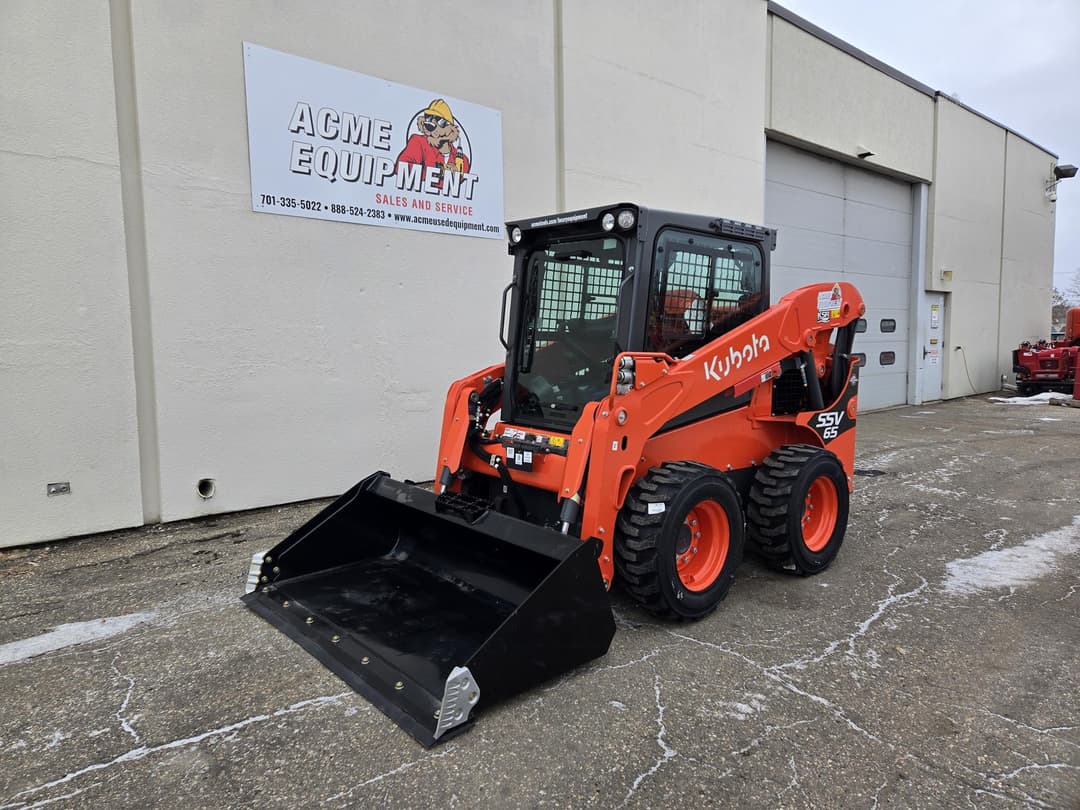 Image of Kubota SSV65HFRC Primary image