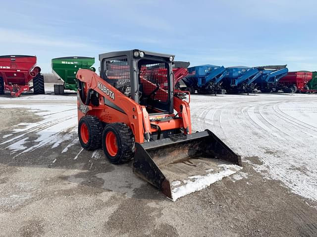 Image of Kubota SSV65 equipment image 3