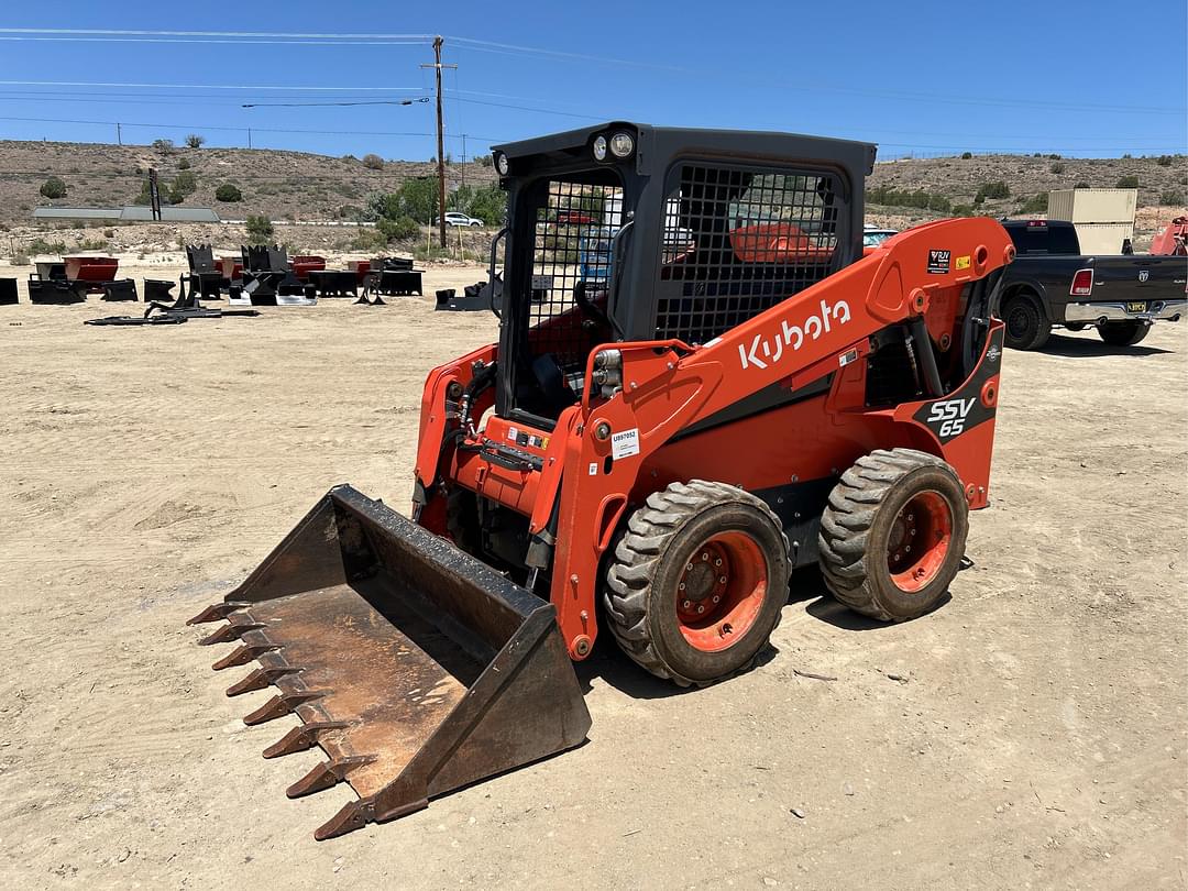 Image of Kubota SSV65 Primary image