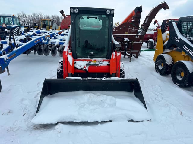 Image of Kubota SSV65 equipment image 1