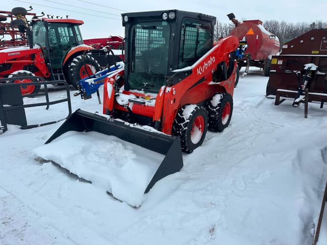 Image of Kubota SSV65 equipment image 2