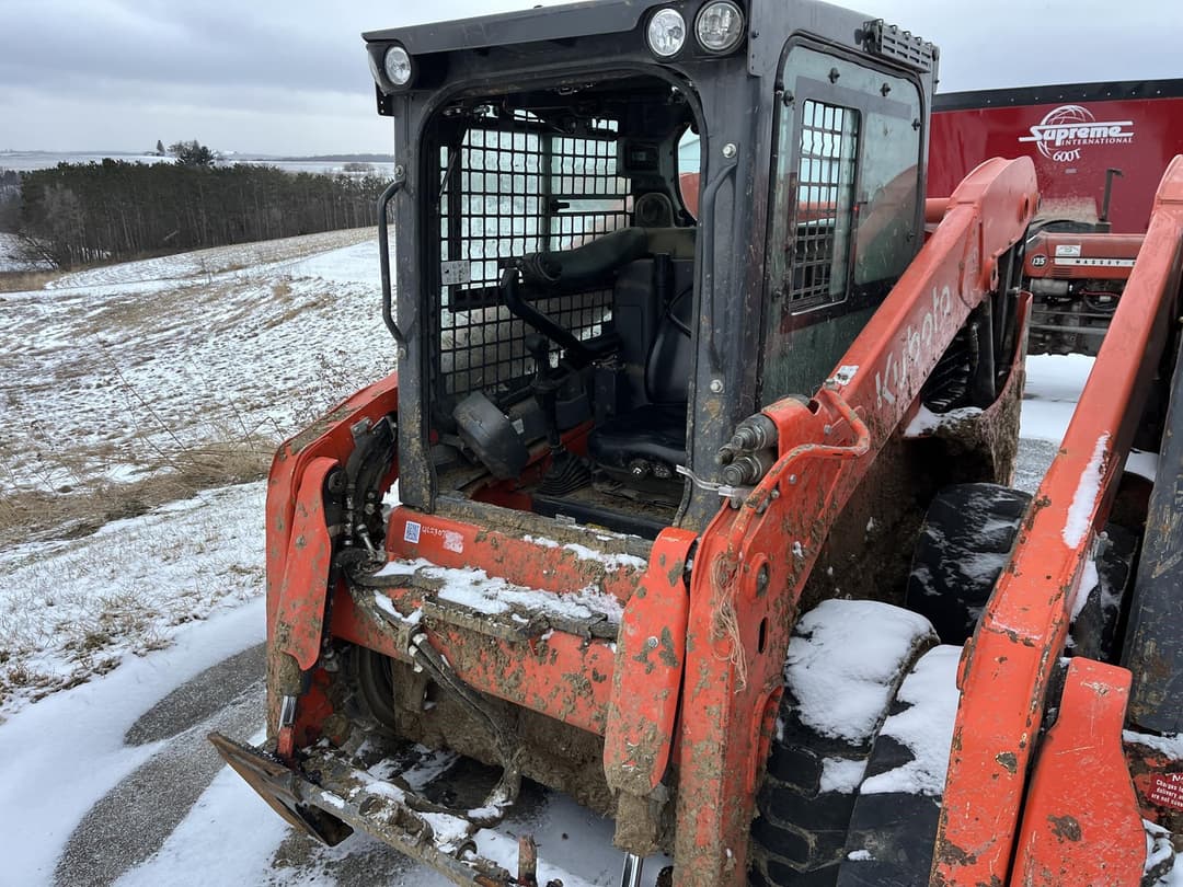Image of Kubota SSV65 Primary image