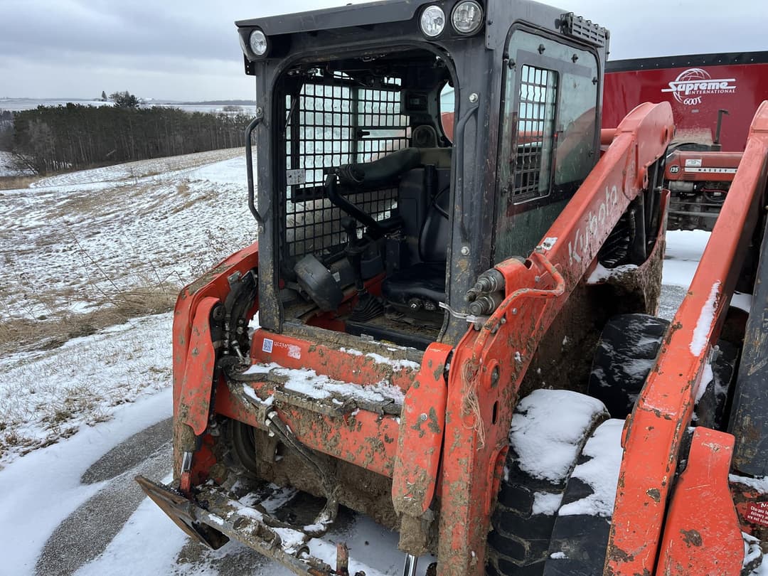 Image of Kubota SSV65 Primary image