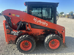 Kubota SSV65 Image