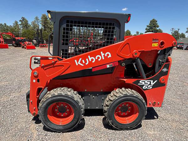 Image of Kubota SSV65 Primary image