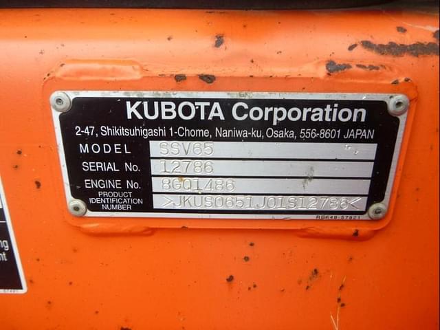Image of Kubota SSV65 equipment image 4