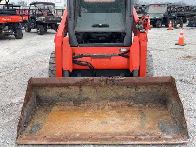 Image of Kubota SSV65 equipment image 4