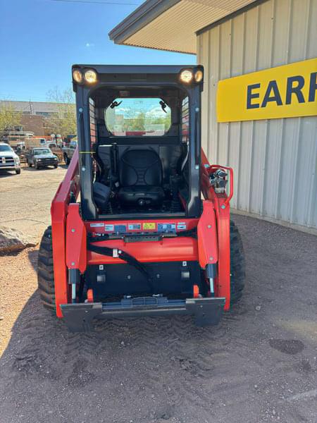 Image of Kubota SSV65 equipment image 3