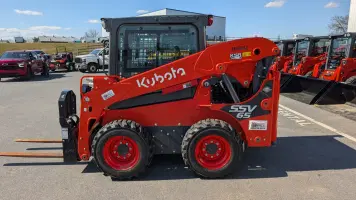 Main image Kubota SSV65HRC