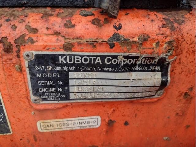Image of Kubota SSV65 equipment image 4
