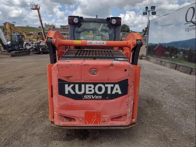 Image of Kubota SSV65 equipment image 3