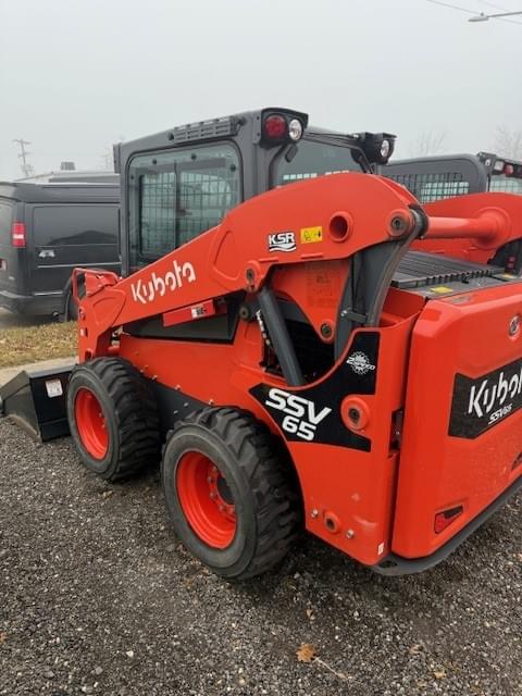 Image of Kubota SSV65 Image 0