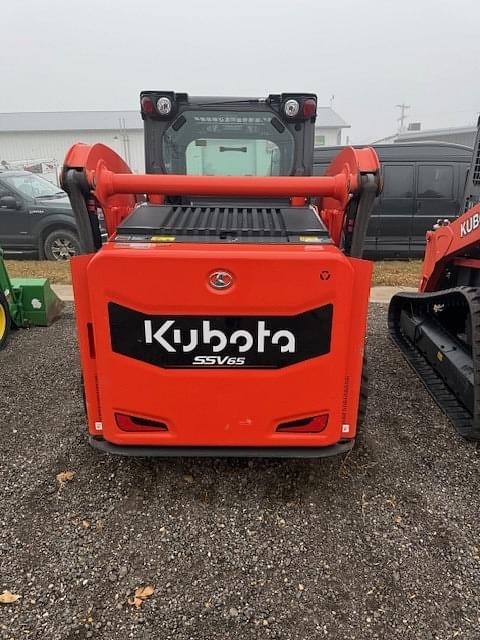 Image of Kubota SSV65 Image 1