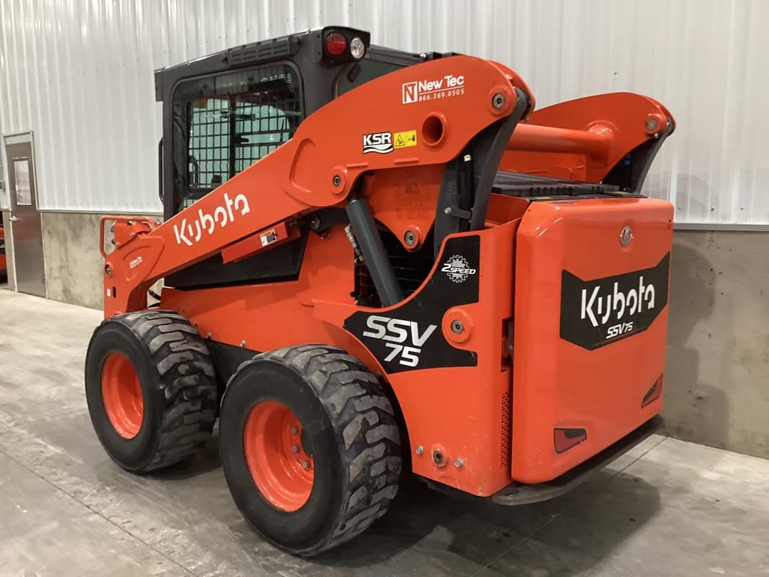 Image of Kubota SSV75 Image 1