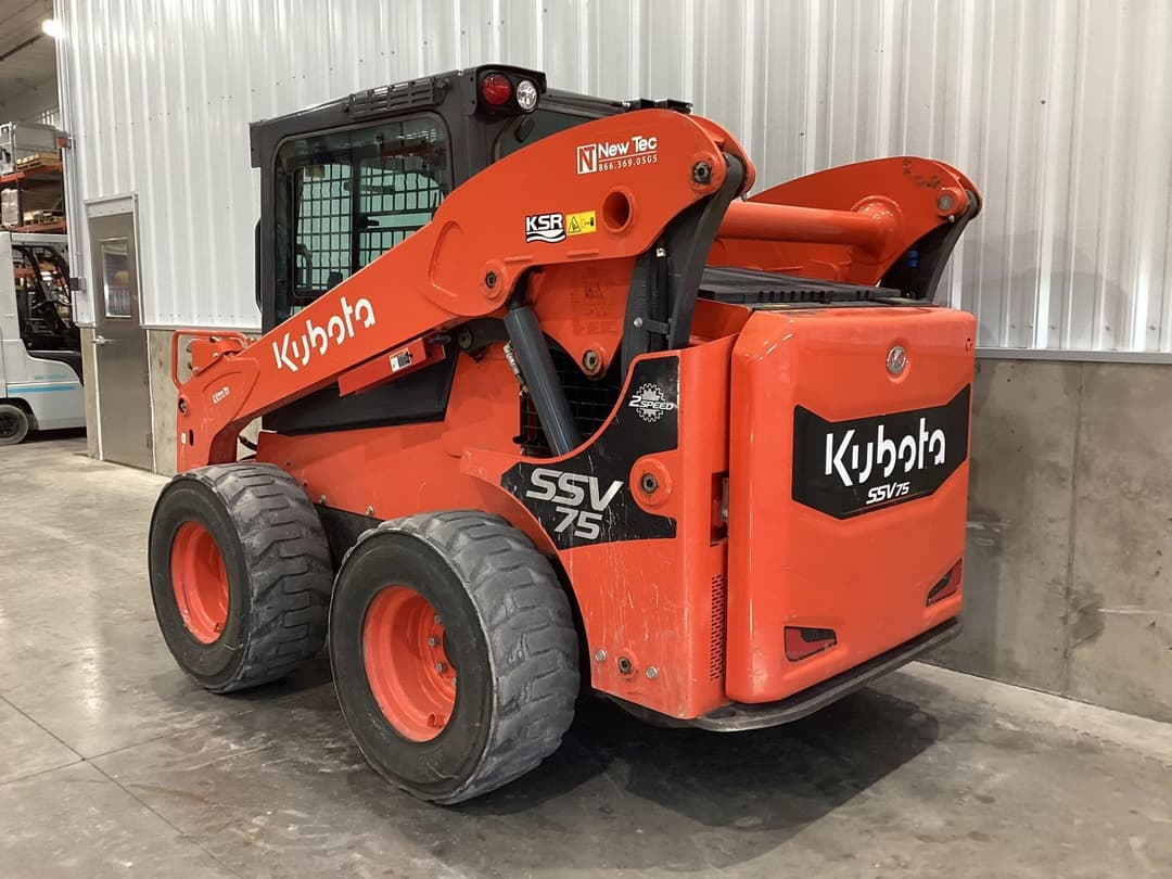 Image of Kubota SSV75 Image 0