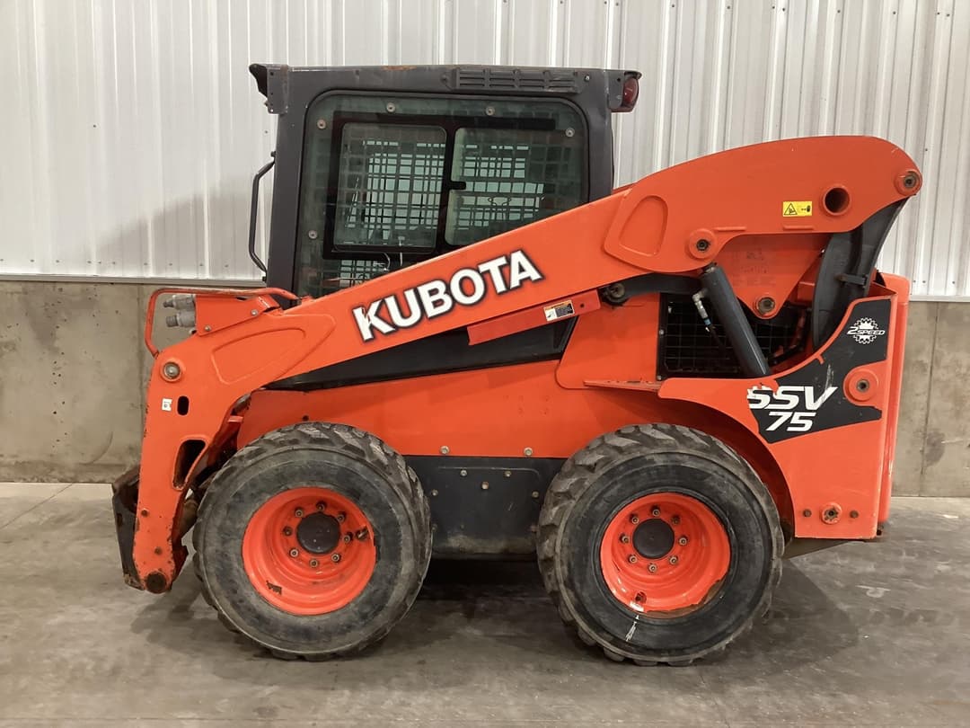 Image of Kubota SSV75 Image 1