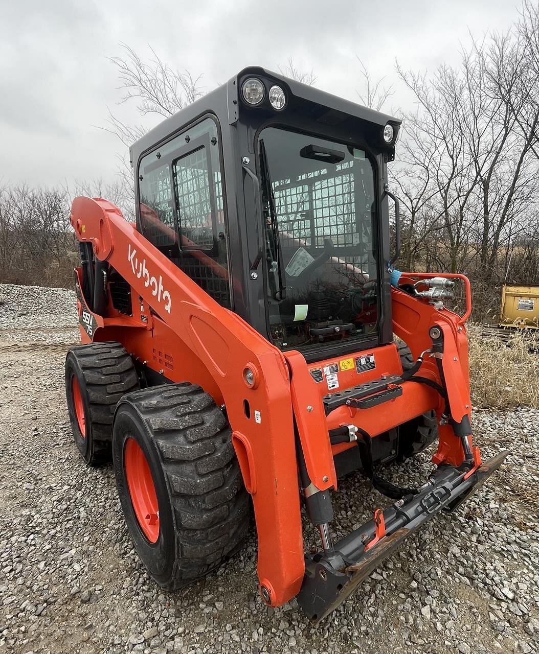 Image of Kubota SSV75 Image 1