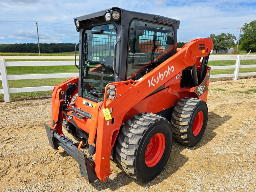 Image of Kubota SSV75 Primary image