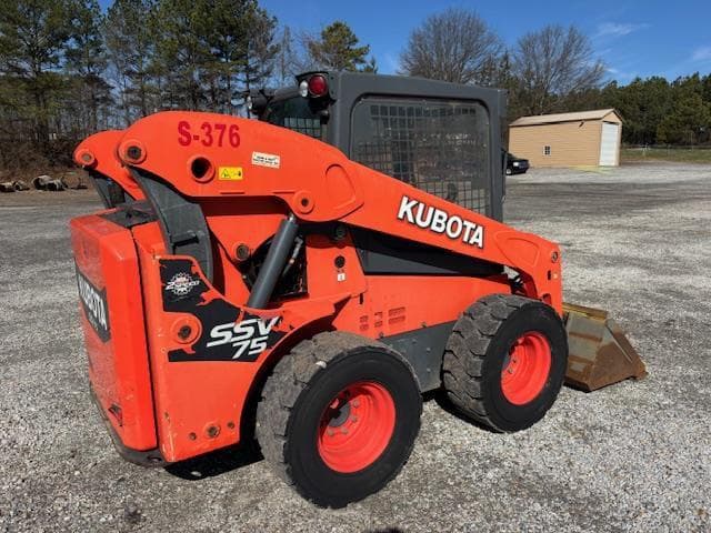 Image of Kubota SSV75 equipment image 1