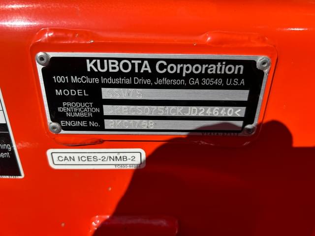 Image of Kubota SSV75 equipment image 2