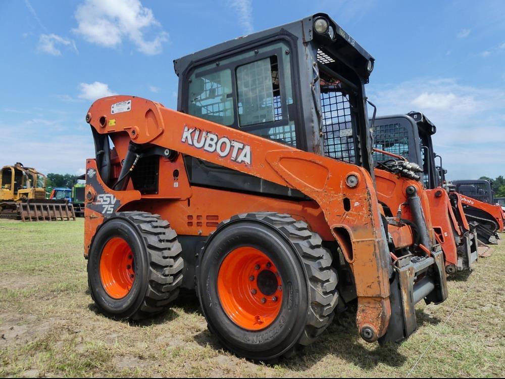 Image of Kubota SSV75 Primary image