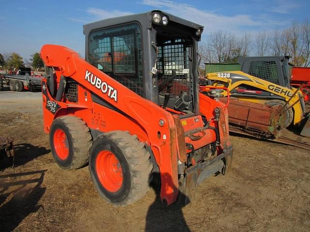 Image of Kubota SSV75 equipment image 3