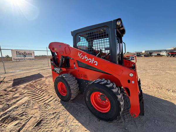 Image of Kubota SSV75 equipment image 1