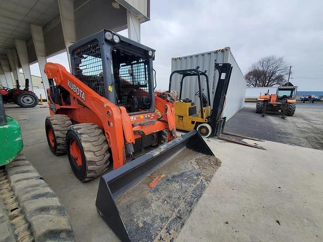 Image of Kubota SSV75 equipment image 1