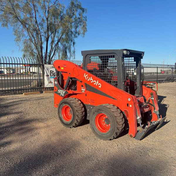 Image of Kubota SSV75 equipment image 1