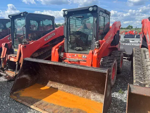 Image of Kubota SSV75PHFRC Primary image