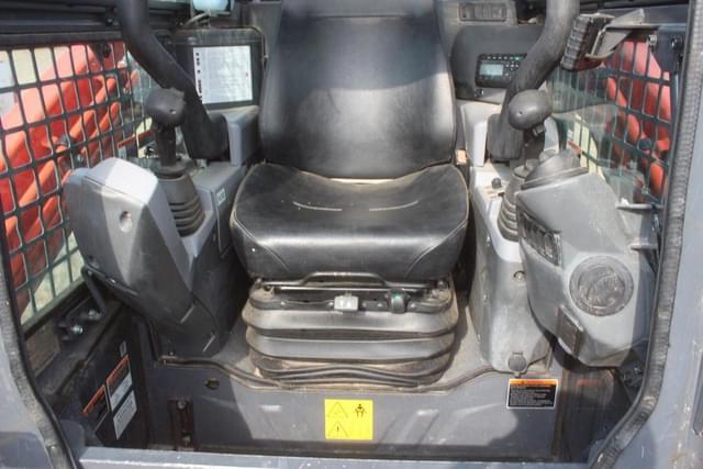 Image of Kubota SVL97-2 equipment image 4