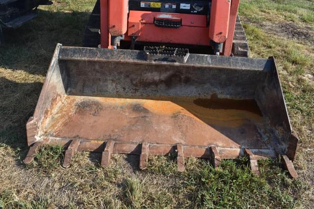 Image of Kubota SVL75-2 equipment image 4