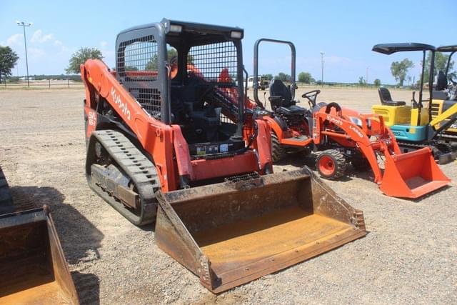Image of Kubota SVL65-2 equipment image 3