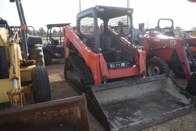 Image of Kubota SVL65-2 equipment image 4