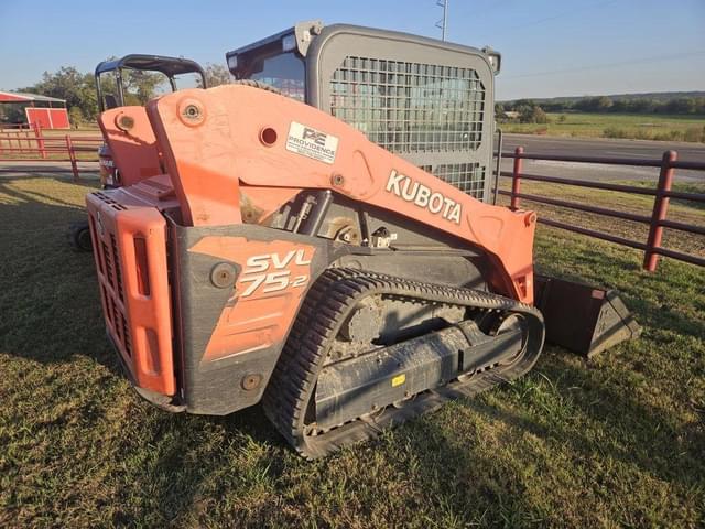 Image of Kubota SVL75-2 equipment image 4