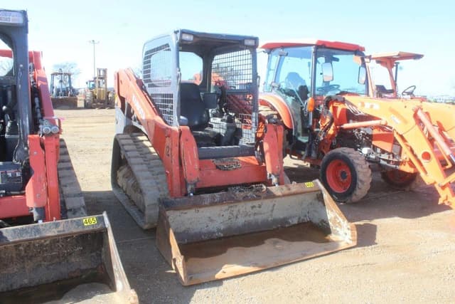Image of Kubota SVL75-2 equipment image 3