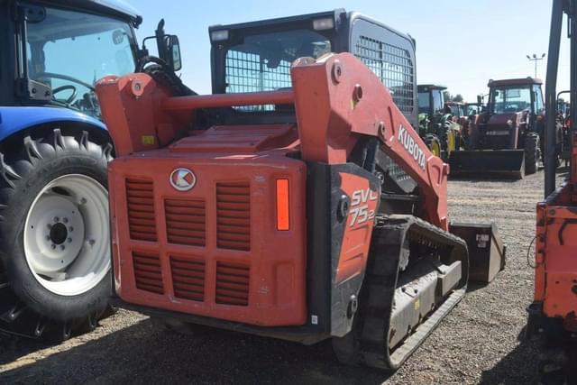 Image of Kubota SVL75-2 equipment image 2